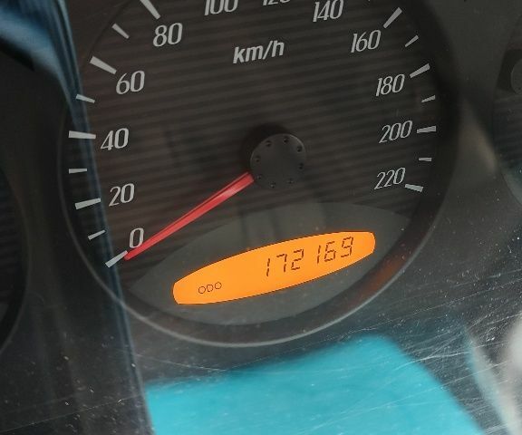 Черный Cанг Йонг Кирон, объемом двигателя 2 л и пробегом 172 тыс. км за 7143 $, фото 6 на Automoto.ua