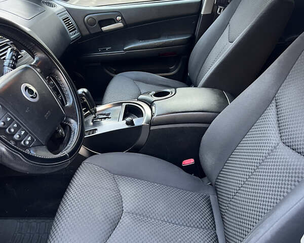 Черный Cанг Йонг Кирон, объемом двигателя 2 л и пробегом 137 тыс. км за 6800 $, фото 8 на Automoto.ua