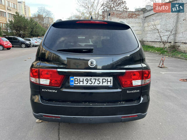 Черный Cанг Йонг Кирон, объемом двигателя 2 л и пробегом 137 тыс. км за 6800 $, фото 4 на Automoto.ua