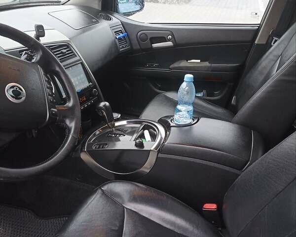 Чорний Cанг Йонг Kyron, об'ємом двигуна 2 л та пробігом 282 тис. км за 6500 $, фото 18 на Automoto.ua