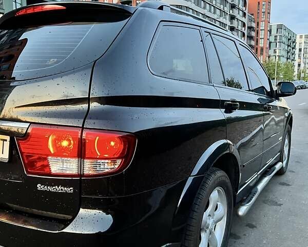 Чорний Cанг Йонг Kyron, об'ємом двигуна 2 л та пробігом 147 тис. км за 6700 $, фото 9 на Automoto.ua