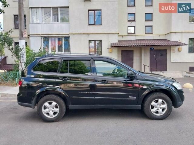 Черный Cанг Йонг Кирон, объемом двигателя 2 л и пробегом 220 тыс. км за 5999 $, фото 10 на Automoto.ua