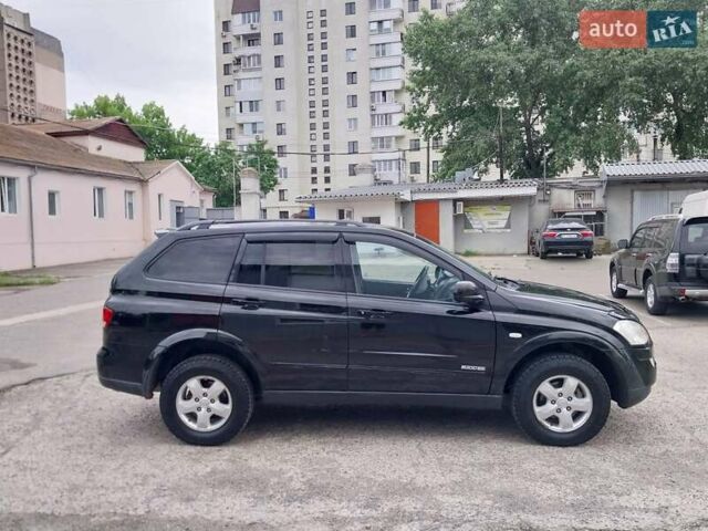 Черный Cанг Йонг Кирон, объемом двигателя 2 л и пробегом 220 тыс. км за 5999 $, фото 10 на Automoto.ua