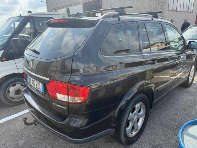 Черный Cанг Йонг Кирон, объемом двигателя 2 л и пробегом 170 тыс. км за 4069 $, фото 4 на Automoto.ua