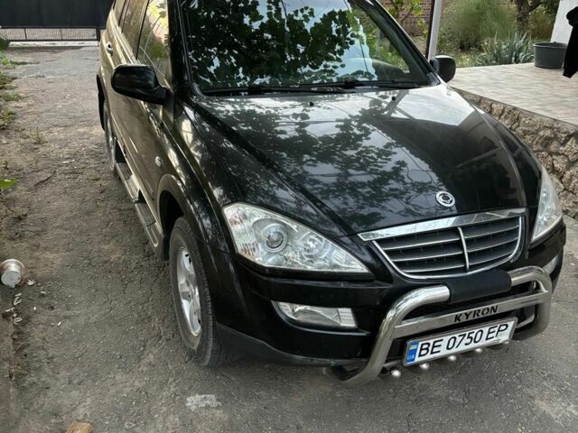 Чорний Cанг Йонг Kyron, об'ємом двигуна 2 л та пробігом 244 тис. км за 6000 $, фото 1 на Automoto.ua