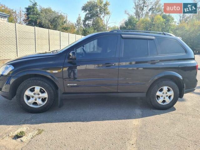 Чорний Cанг Йонг Kyron, об'ємом двигуна 2 л та пробігом 133 тис. км за 10000 $, фото 2 на Automoto.ua