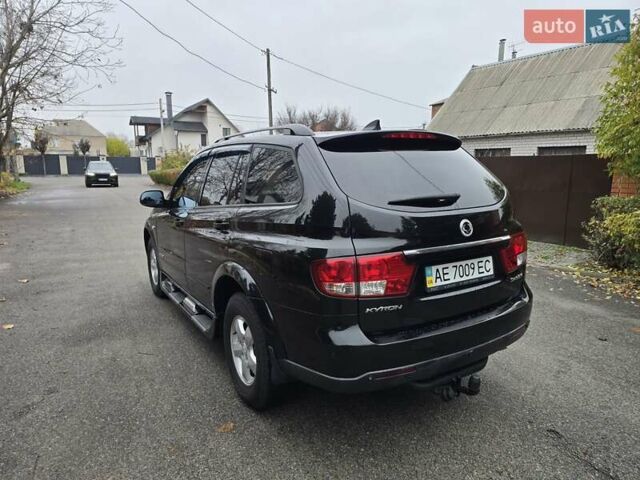 Чорний Cанг Йонг Kyron, об'ємом двигуна 2 л та пробігом 114 тис. км за 8000 $, фото 6 на Automoto.ua
