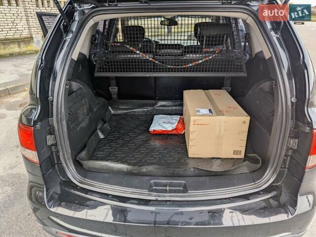 Черный Cанг Йонг Кирон, объемом двигателя 2 л и пробегом 155 тыс. км за 8000 $, фото 6 на Automoto.ua