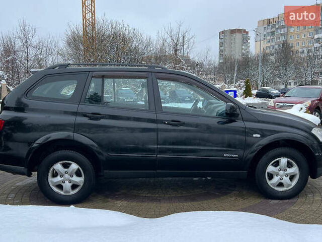 Черный Cанг Йонг Кирон, объемом двигателя 2 л и пробегом 117 тыс. км за 8200 $, фото 7 на Automoto.ua