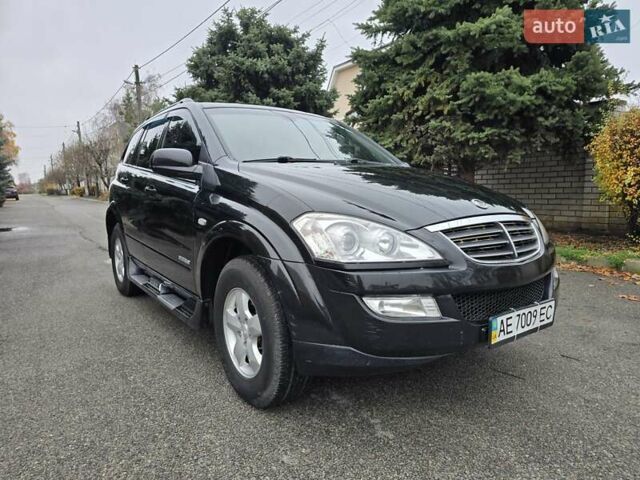 Чорний Cанг Йонг Kyron, об'ємом двигуна 2 л та пробігом 114 тис. км за 8000 $, фото 2 на Automoto.ua