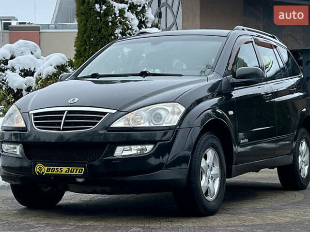 Черный Cанг Йонг Кирон, объемом двигателя 2 л и пробегом 117 тыс. км за 8200 $, фото 2 на Automoto.ua