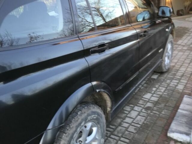 Чорний Cанг Йонг Kyron, об'ємом двигуна 2 л та пробігом 158 тис. км за 5500 $, фото 2 на Automoto.ua