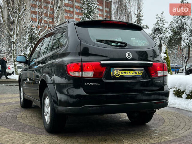 Черный Cанг Йонг Кирон, объемом двигателя 2 л и пробегом 117 тыс. км за 8200 $, фото 4 на Automoto.ua