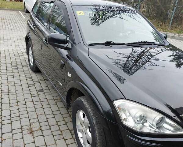 Черный Cанг Йонг Кирон, объемом двигателя 2.3 л и пробегом 129 тыс. км за 6900 $, фото 5 на Automoto.ua