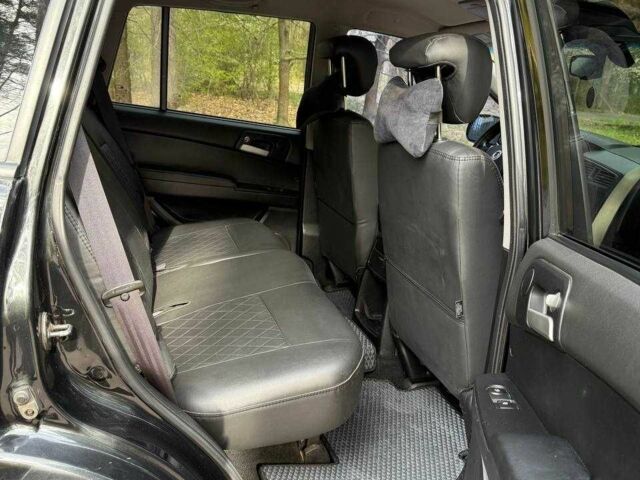 Черный Cанг Йонг Кирон, объемом двигателя 2 л и пробегом 150 тыс. км за 8700 $, фото 11 на Automoto.ua