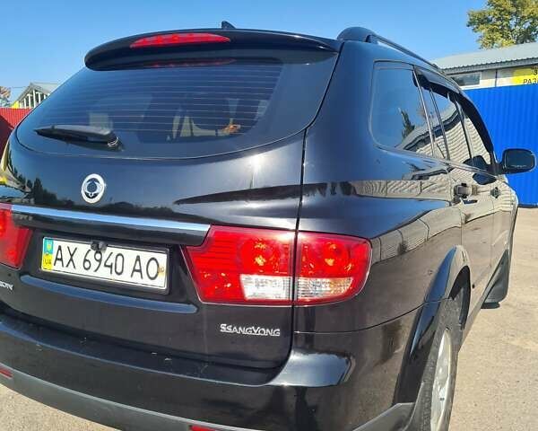 Чорний Cанг Йонг Kyron, об'ємом двигуна 2 л та пробігом 133 тис. км за 10000 $, фото 6 на Automoto.ua