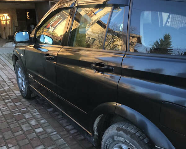 Чорний Cанг Йонг Kyron, об'ємом двигуна 2 л та пробігом 158 тис. км за 5500 $, фото 1 на Automoto.ua