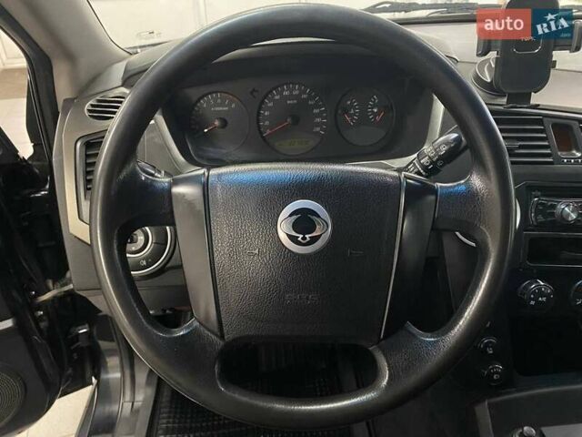 Черный Cанг Йонг Кирон, объемом двигателя 2.3 л и пробегом 221 тыс. км за 6490 $, фото 21 на Automoto.ua