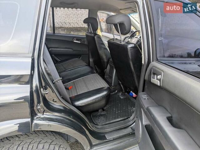 Черный Cанг Йонг Кирон, объемом двигателя 2 л и пробегом 155 тыс. км за 8000 $, фото 7 на Automoto.ua