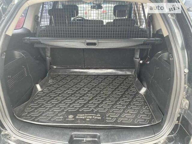 Чорний Cанг Йонг Kyron, об'ємом двигуна 2 л та пробігом 143 тис. км за 9300 $, фото 11 на Automoto.ua