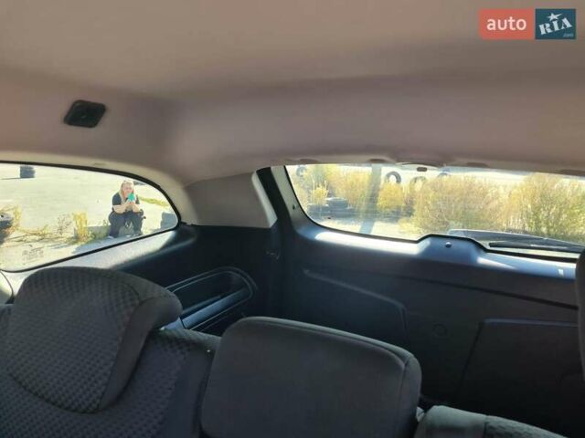 Чорний Cанг Йонг Kyron, об'ємом двигуна 2 л та пробігом 133 тис. км за 10000 $, фото 25 на Automoto.ua