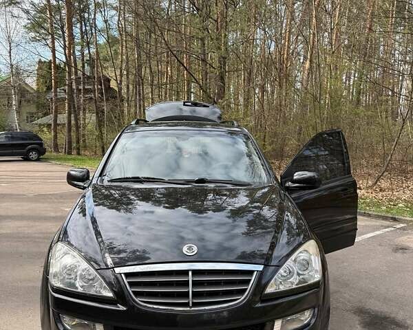 Черный Cанг Йонг Кирон, объемом двигателя 2 л и пробегом 150 тыс. км за 8300 $, фото 1 на Automoto.ua