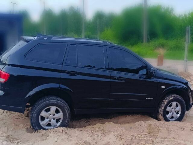 Чорний Cанг Йонг Kyron, об'ємом двигуна 2 л та пробігом 251 тис. км за 7200 $, фото 1 на Automoto.ua