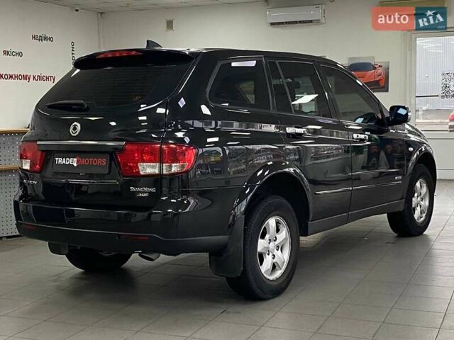 Черный Cанг Йонг Кирон, объемом двигателя 2.3 л и пробегом 221 тыс. км за 6490 $, фото 7 на Automoto.ua