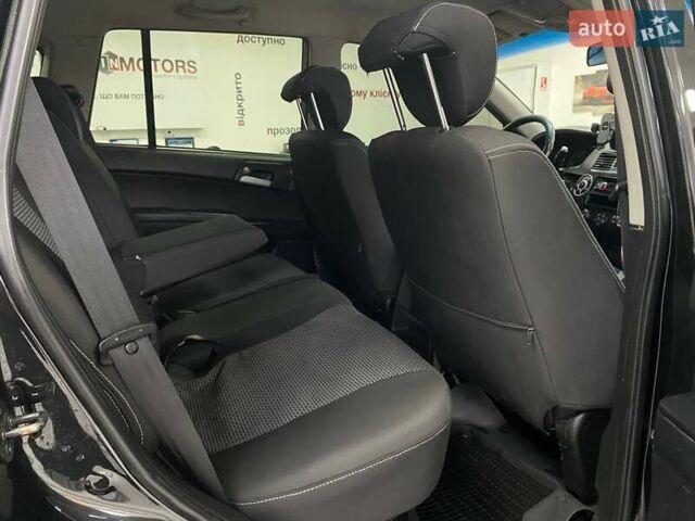 Черный Cанг Йонг Кирон, объемом двигателя 2.3 л и пробегом 221 тыс. км за 7290 $, фото 28 на Automoto.ua