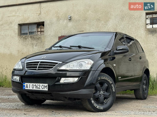 Чорний Cанг Йонг Kyron, об'ємом двигуна 2.3 л та пробігом 200 тис. км за 7500 $, фото 1 на Automoto.ua