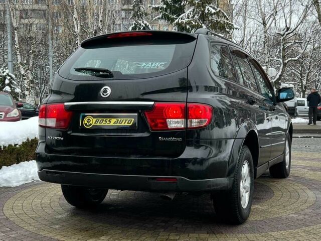 Черный Cанг Йонг Кирон, объемом двигателя 2 л и пробегом 117 тыс. км за 8200 $, фото 6 на Automoto.ua