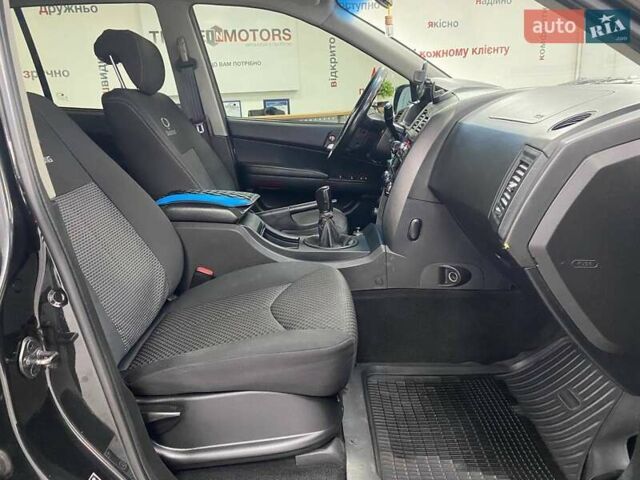 Черный Cанг Йонг Кирон, объемом двигателя 2.3 л и пробегом 221 тыс. км за 6490 $, фото 26 на Automoto.ua