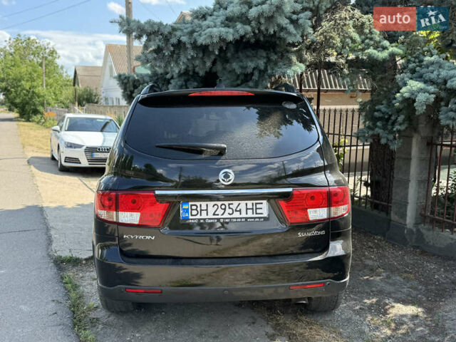 Чорний Cанг Йонг Kyron, об'ємом двигуна 2 л та пробігом 158 тис. км за 8200 $, фото 3 на Automoto.ua