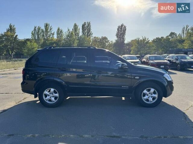Чорний Cанг Йонг Kyron, об'ємом двигуна 2 л та пробігом 152 тис. км за 9200 $, фото 3 на Automoto.ua