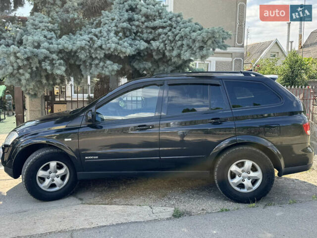 Чорний Cанг Йонг Kyron, об'ємом двигуна 2 л та пробігом 158 тис. км за 8200 $, фото 1 на Automoto.ua