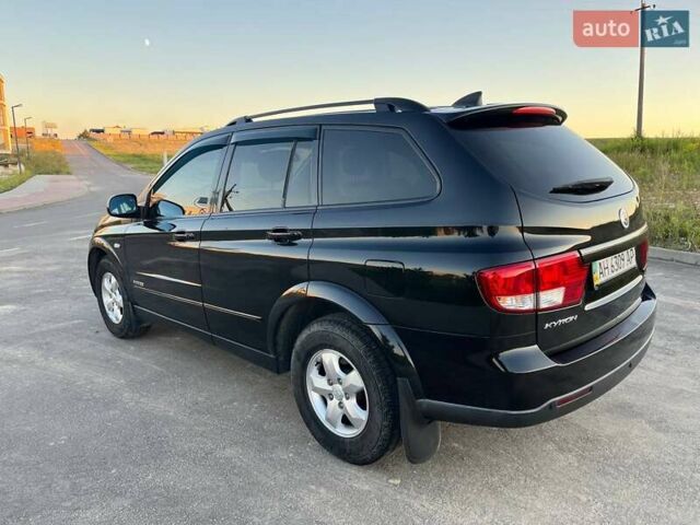 Черный Cанг Йонг Кирон, объемом двигателя 2 л и пробегом 182 тыс. км за 8500 $, фото 3 на Automoto.ua