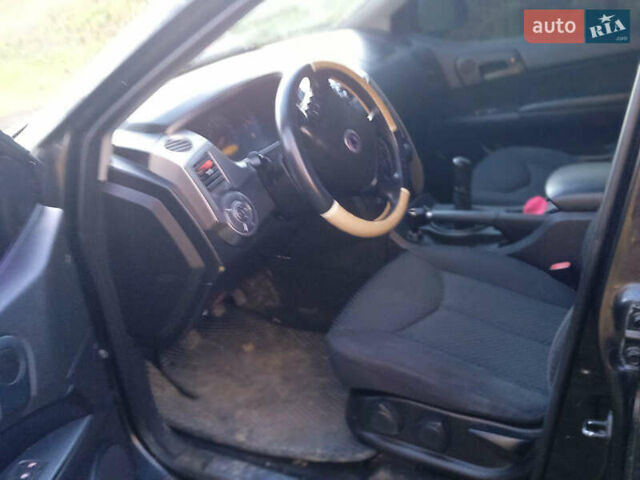 Черный Cанг Йонг Кирон, объемом двигателя 2 л и пробегом 227 тыс. км за 6800 $, фото 8 на Automoto.ua