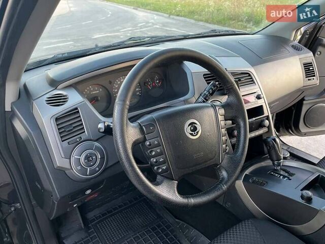 Черный Cанг Йонг Кирон, объемом двигателя 2 л и пробегом 182 тыс. км за 8500 $, фото 15 на Automoto.ua