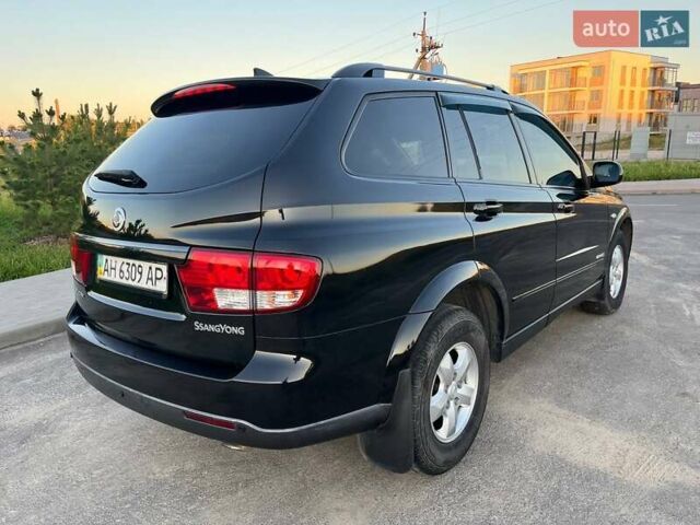 Черный Cанг Йонг Кирон, объемом двигателя 2 л и пробегом 182 тыс. км за 8500 $, фото 5 на Automoto.ua