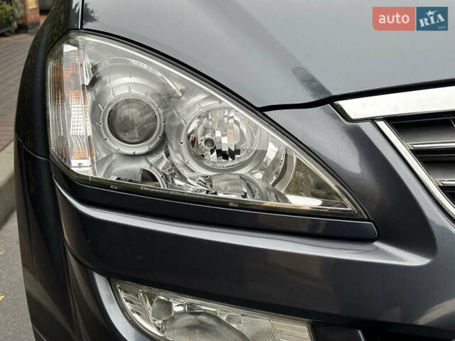 Черный Cанг Йонг Кирон, объемом двигателя 2 л и пробегом 69 тыс. км за 8800 $, фото 7 на Automoto.ua