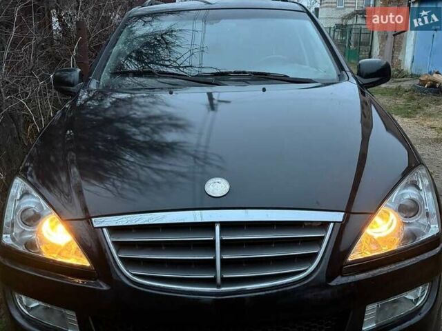 Черный Cанг Йонг Кирон, объемом двигателя 2 л и пробегом 126 тыс. км за 12500 $, фото 5 на Automoto.ua