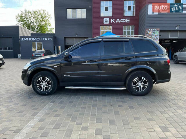 Черный Cанг Йонг Кирон, объемом двигателя 2 л и пробегом 177 тыс. км за 8700 $, фото 1 на Automoto.ua