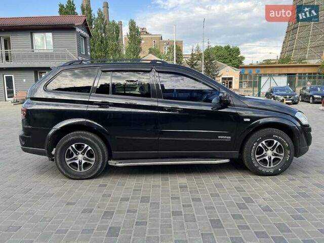 Черный Cанг Йонг Кирон, объемом двигателя 2 л и пробегом 165 тыс. км за 8900 $, фото 4 на Automoto.ua