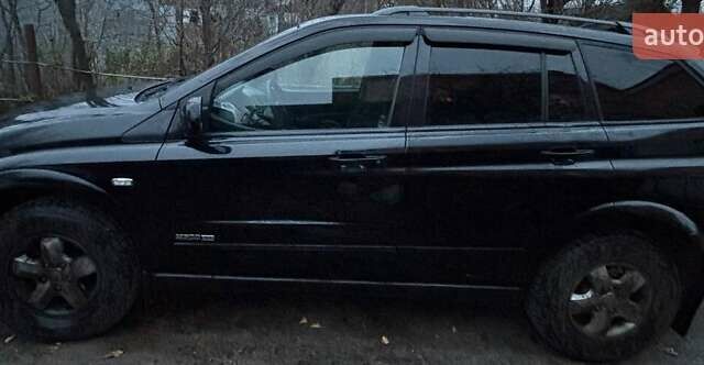 Черный Cанг Йонг Кирон, объемом двигателя 2 л и пробегом 126 тыс. км за 12500 $, фото 15 на Automoto.ua