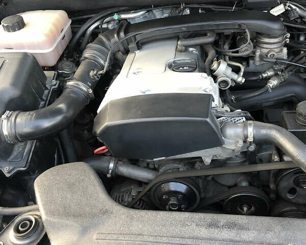 Черный Cанг Йонг Кирон, объемом двигателя 2.3 л и пробегом 86 тыс. км за 8200 $, фото 13 на Automoto.ua