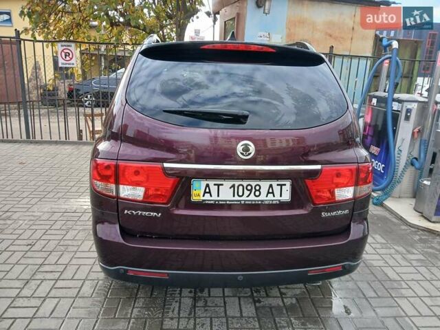 Фиолетовый Cанг Йонг Кирон, объемом двигателя 2 л и пробегом 64 тыс. км за 7500 $, фото 2 на Automoto.ua