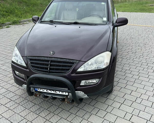 Фиолетовый Cанг Йонг Кирон, объемом двигателя 2 л и пробегом 336 тыс. км за 5699 $, фото 2 на Automoto.ua