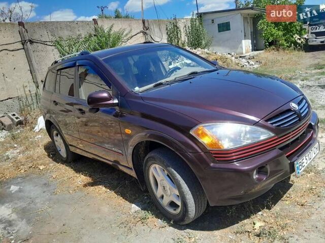 Коричневий Cанг Йонг Kyron, об'ємом двигуна 2 л та пробігом 190 тис. км за 5300 $, фото 5 на Automoto.ua