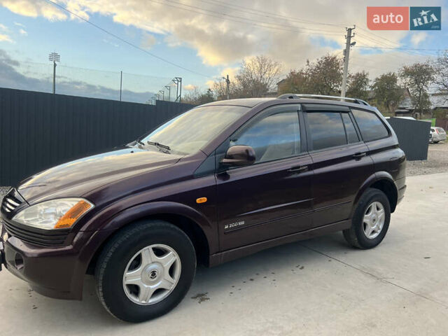 Коричневый Cанг Йонг Кирон, объемом двигателя 2 л и пробегом 310 тыс. км за 3700 $, фото 5 на Automoto.ua