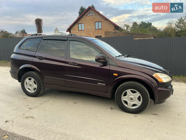 Коричневый Cанг Йонг Кирон, объемом двигателя 2 л и пробегом 310 тыс. км за 3700 $, фото 8 на Automoto.ua